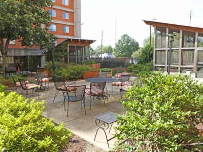 princeton towers 7 1710100850 2 400x300